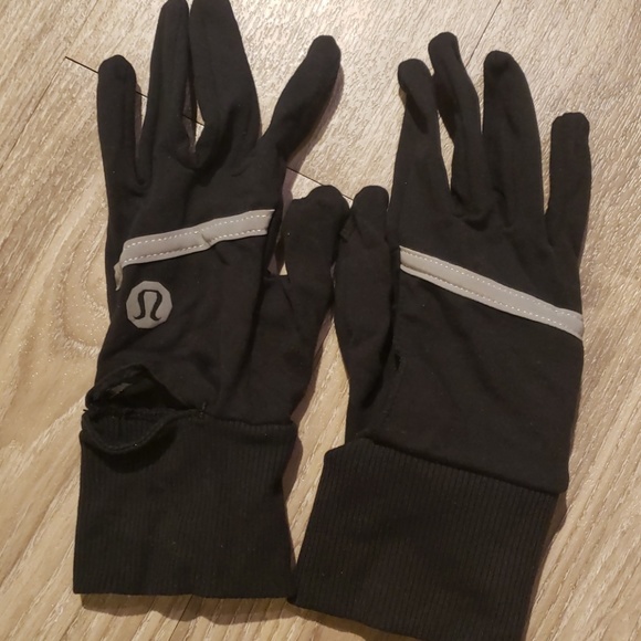 lululemon running gloves